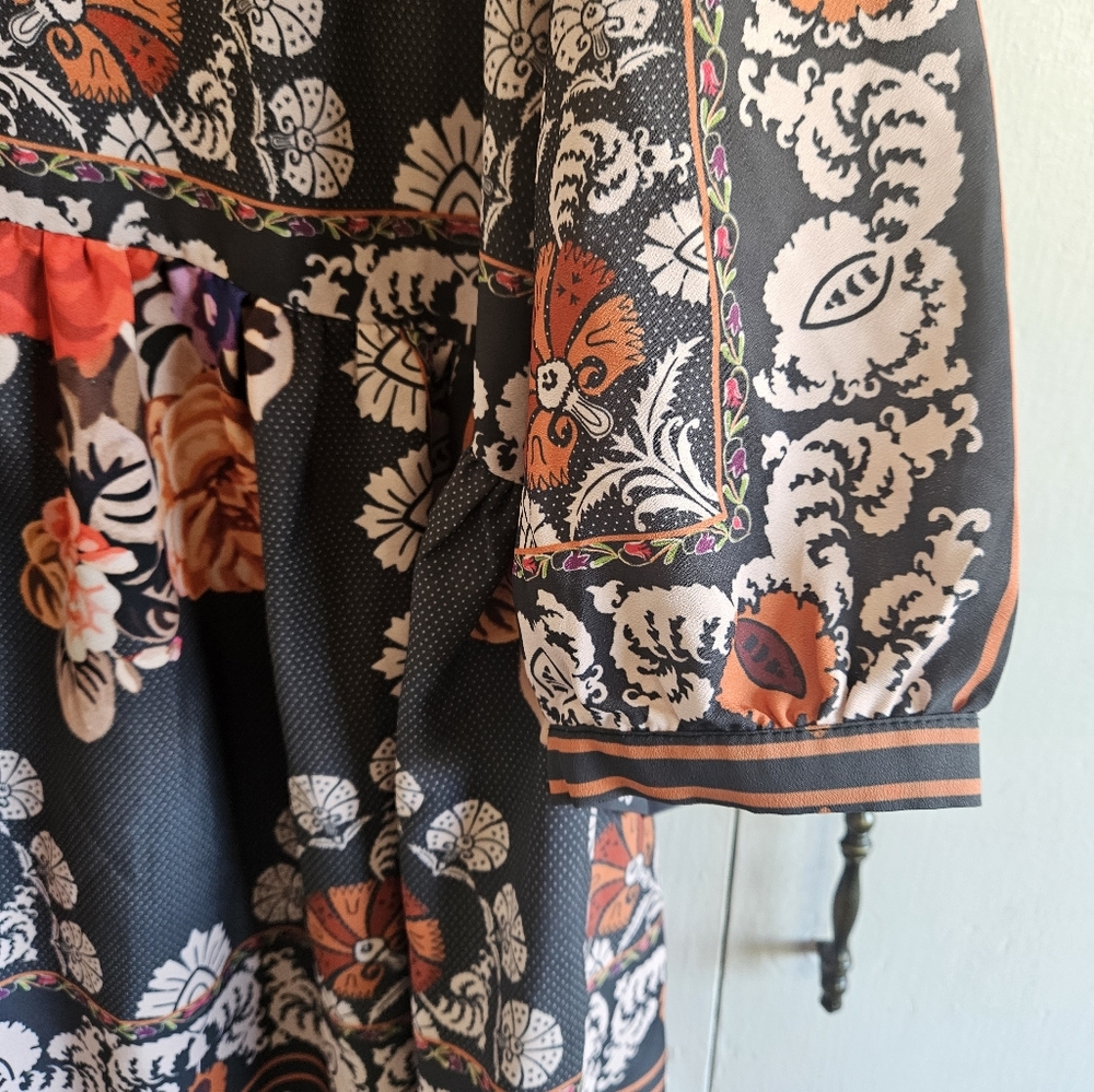 Pretty floral dress Size 2X - Picture 2 of 14
